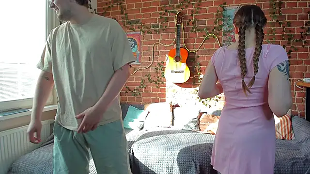 yamy yamy yamy online show from 12, 9, 2025