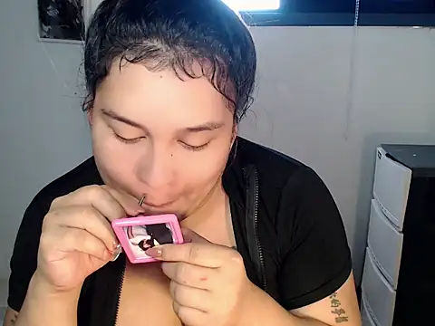 Hardcore Tgirl online show from 2, 5, 2026