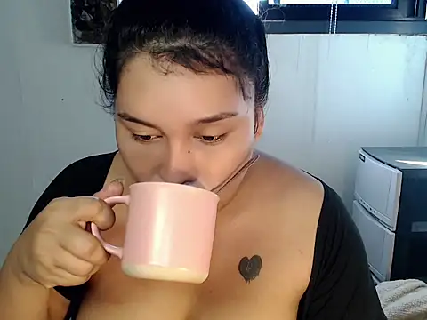 Hardcore Tgirl online show from 8, 6, 2026