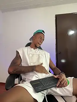 YeremiBrowm online show from 5, 3, 2025