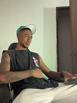 YeremiBrowm online show from 10, 3, 2025