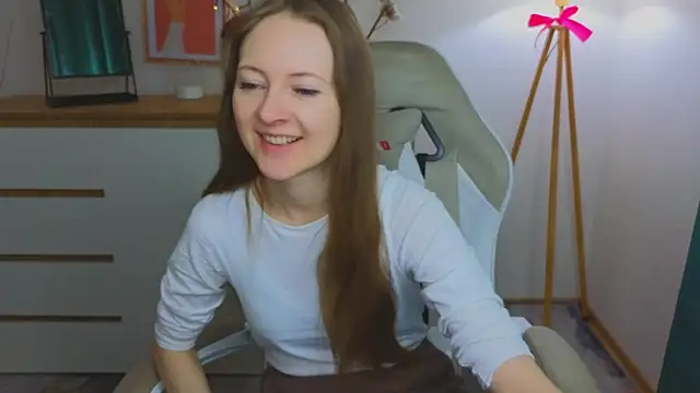 freya nilsson online show from 4, 2, 2025