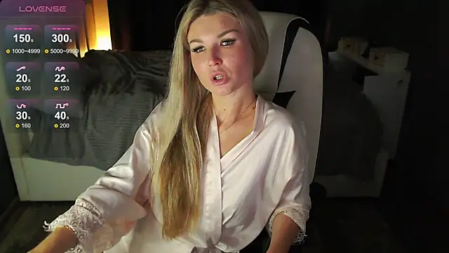 Snapshot of AngelMiaM chatting on 26, 9, 2025 AngelMiaM online show from 26, 9, 2025