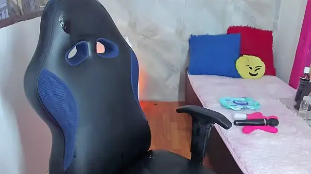 Lunastar02 online show from 14, 3, 2026