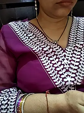 Diya 143 online show from 3, 5, 2026