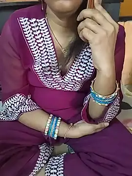 Snapshot of Diya_143 chatting on 22, 6, 2026 Diya 143 online show from 22, 6, 2026