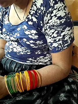 Snapshot of Diya_143 chatting on 28, 6, 2026 Diya 143 online show from 28, 6, 2026