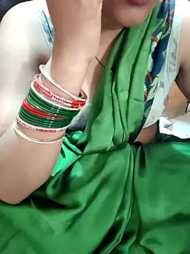 Snapshot of Diya_143 chatting on 13, 7, 2026 Diya 143 online show from 13, 7, 2026