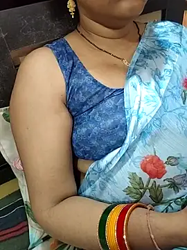 Snapshot of Diya_143 chatting on 24, 7, 2026 Diya 143 online show from 24, 7, 2026