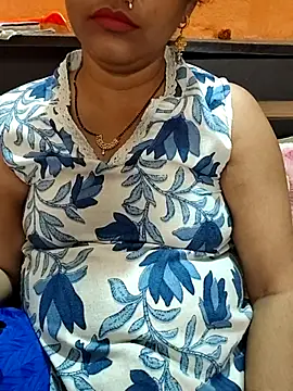 Snapshot of Diya_143 chatting on 27, 7, 2026 Diya 143 online show from 27, 7, 2026