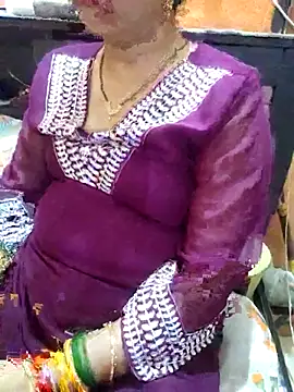 Snapshot of Diya_143 chatting on 28, 7, 2026 Diya 143 online show from 28, 7, 2026