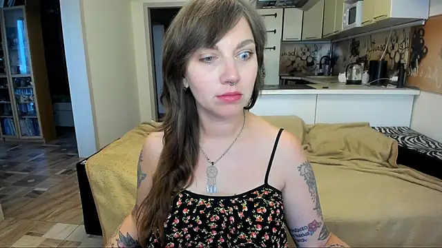 StacyTigerr online show from 3, 10, 2025