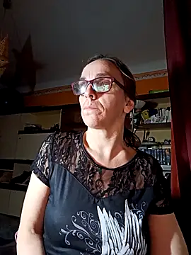 Dettybitch40 online show from 4, 11, 2025