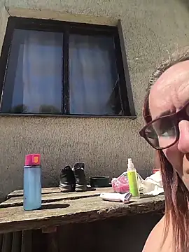 Dettybitch40 online show from 4, 5, 2026