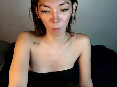 Snapshot of perly_169 chatting on 14, 12, 2024 perly 169 online show from 14, 12, 2024