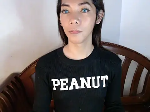 Snapshot of perly_169 chatting on 18, 1, 2025 perly 169 online show from 18, 1, 2025