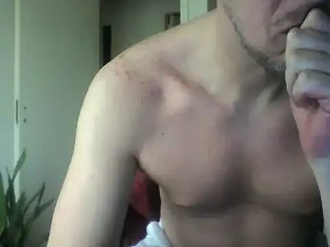 streeper sexy online show from 2, 1, 2025