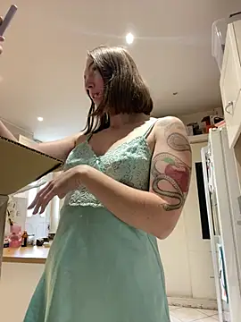 Snapshot of Daisy_Michto_Officiel chatting on 28, 2, 2025 Daisy Michto Officiel online show from 28, 2, 2025