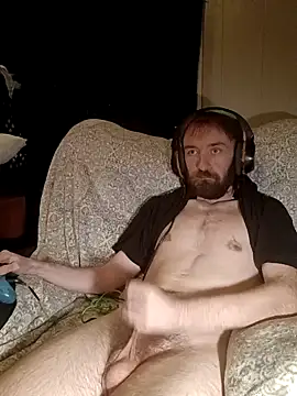 Snapshot of ShadowyTube chatting on 6, 2, 2025 ShadowyTube online show from 6, 2, 2025