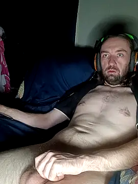 Snapshot of ShadowyTube chatting on 1, 10, 2025 ShadowyTube online show from 1, 10, 2025