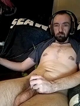 Snapshot of ShadowyTube chatting on 18, 10, 2025 ShadowyTube online show from 18, 10, 2025