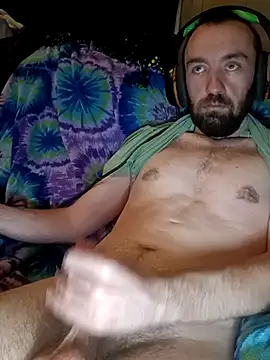 Snapshot of ShadowyTube chatting on 21, 10, 2025 ShadowyTube online show from 21, 10, 2025