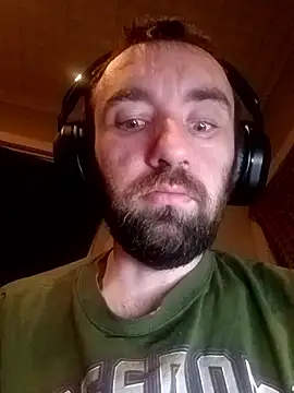 Snapshot of ShadowyTube chatting on 13, 1, 2026 ShadowyTube online show from 13, 1, 2026