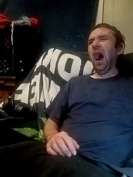 Snapshot of ShadowyTube chatting on 27, 3, 2026 ShadowyTube online show from 27, 3, 2026