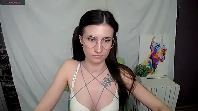 MaryEm976 online show from 12, 3, 2025