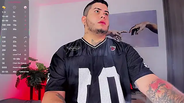 Thomas chubbyxhot online show from 8, 5, 2026