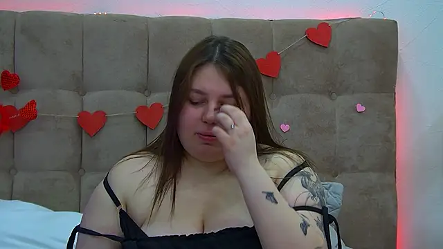 LillianKim online show from 16, 2, 2025