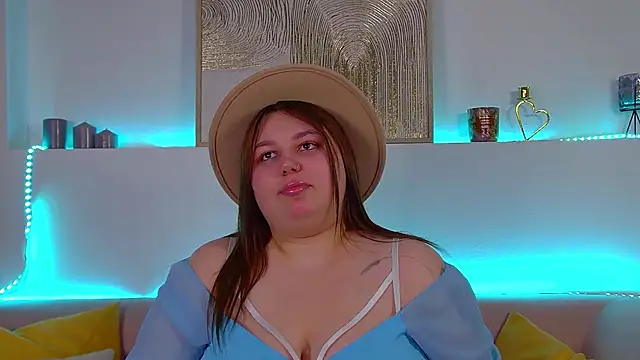 LillianKim online show from 1, 3, 2025