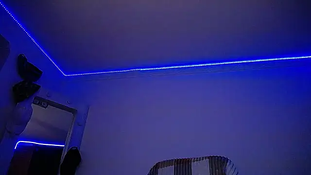 Snapshot of strongboy_ chatting on 11, 1, 2025 strongboy online show from 11, 1, 2025