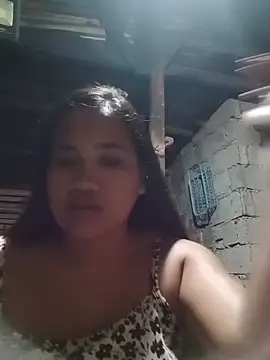 Sexiest quen online show from 12, 1, 2025