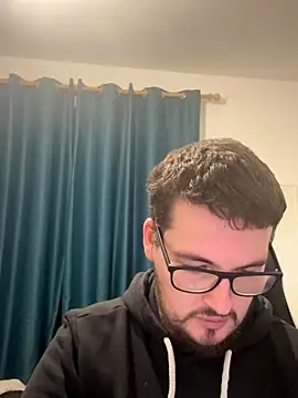 Tattooedman2 online show from 22, 11, 2025