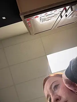 cinnatitties online show from 12, 9, 2025