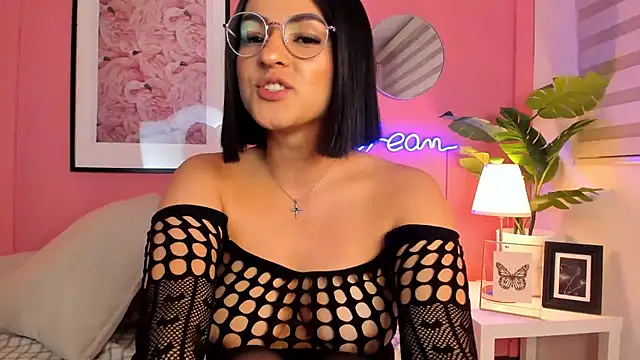 SoySaraa online show from 18, 3, 2025