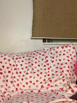 autumnsbedroom online show from 21, 3, 2026