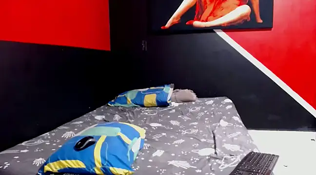 Snapshot of khendraDab chatting on 13, 2, 2025 khendraDab online show from 13, 2, 2025