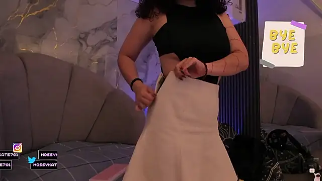 Katemoss70 online show from 1, 2, 2026