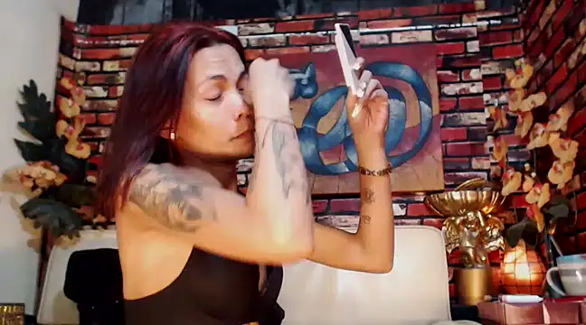 juicyCOCKeva online show from 28, 1, 2025