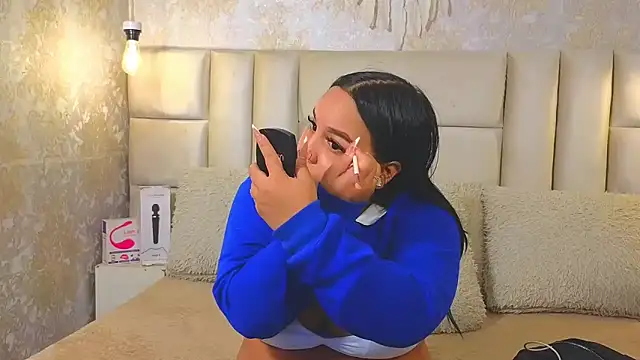 EmilyQueen3x online show from 29, 4, 2026