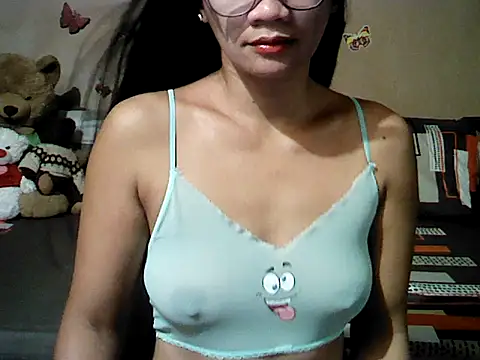 Mia Rein online show from 6, 7, 2026