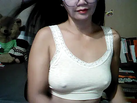 Mia Rein online show from 27, 7, 2026