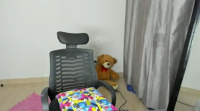  Hello Titty  online show from 28, 1, 2025