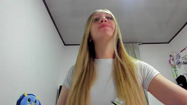 horny  molly  online show from 6, 5, 2026