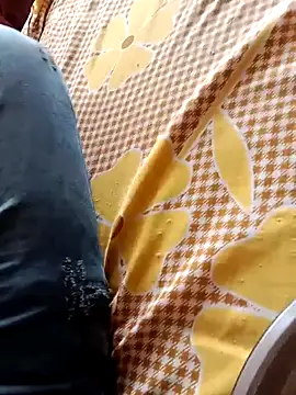 Sinewsex pussylove online show from 18, 2, 2026