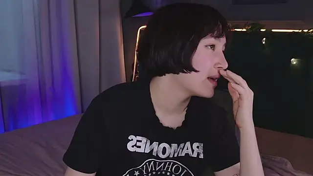 Snapshot of So_audrey chatting on 2, 1, 2025 So audrey online show from 2, 1, 2025