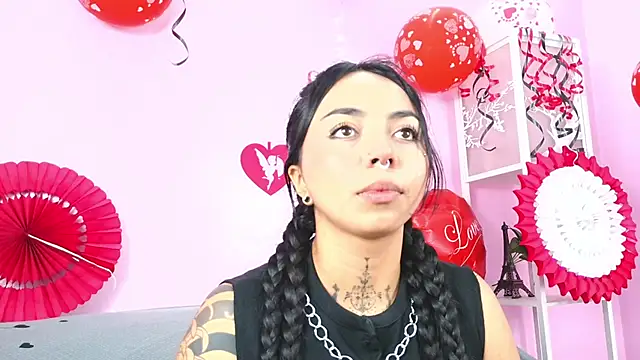 miss soffi  online show from 19, 2, 2026