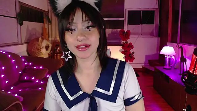 Aquamarinebubble online show from 27, 11, 2025